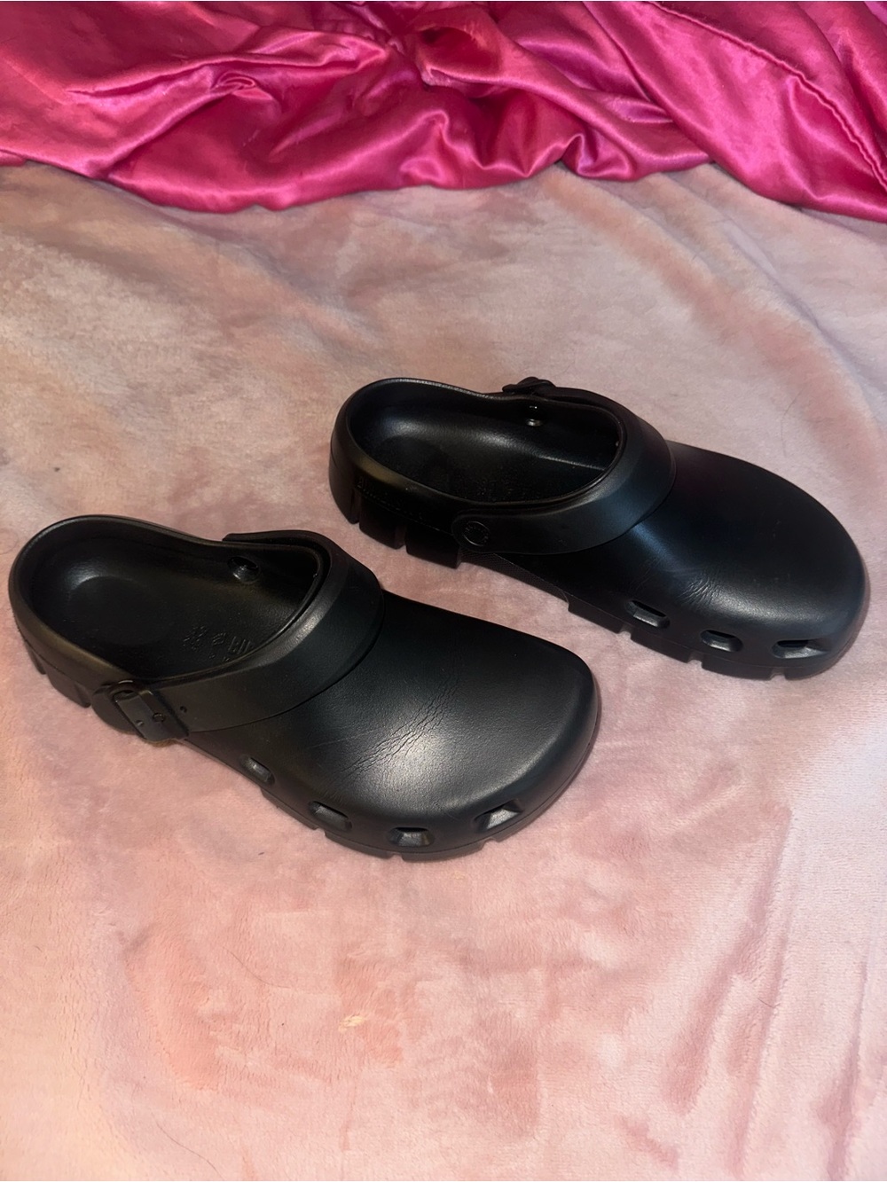 Birkenstock EVA Black Slip-On Clogs with Back Strap - Picture 3 of 5